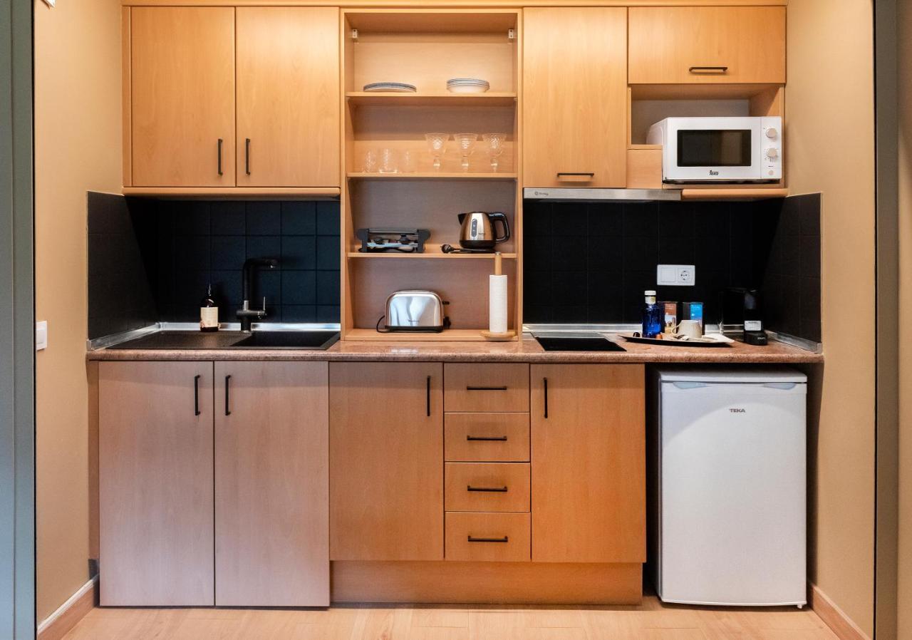 Apartaments Sant Bernat كانيلو المظهر الخارجي الصورة
