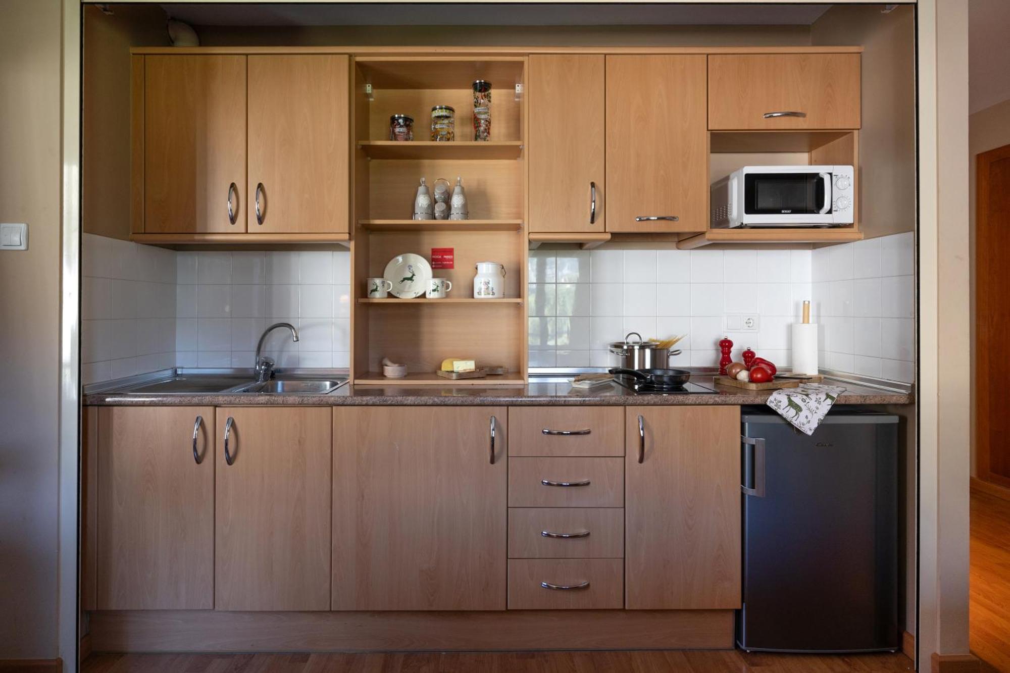 Apartaments Sant Bernat كانيلو المظهر الخارجي الصورة