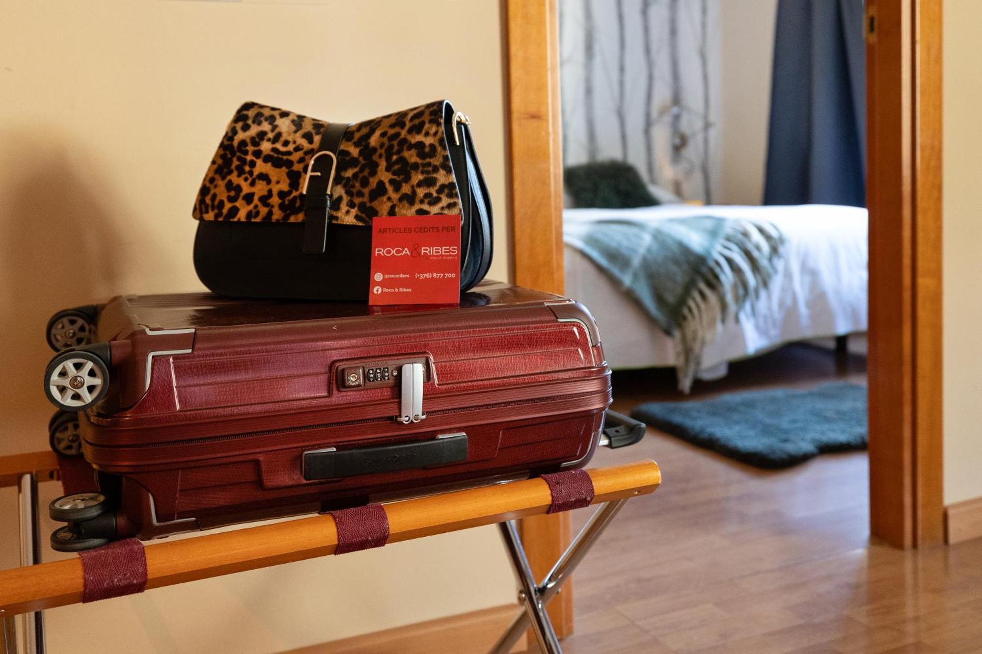 Apartaments Sant Bernat كانيلو المظهر الخارجي الصورة
