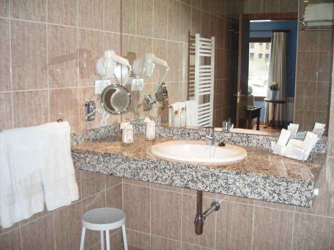 Apartaments Sant Bernat كانيلو المظهر الخارجي الصورة