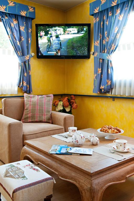 Apartaments Sant Bernat كانيلو المظهر الخارجي الصورة